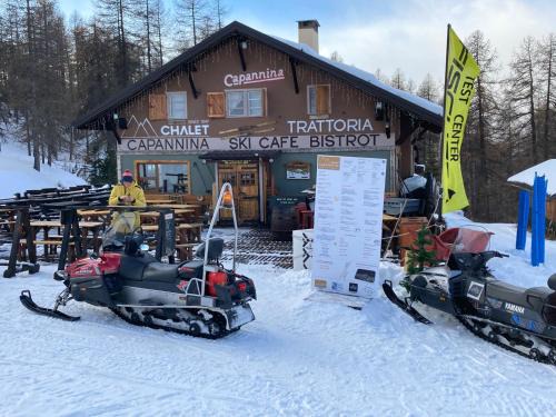 Sauze d'Oulx Apartment | Chalet Capannina