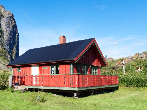 Vestvagøy Ski Chalet | Chalet Eggum by Interhome