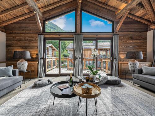 Villarabout Ski Chalet | Chalet savoyard 5 chambres avec sauna, navette gratuite et prestations haut de gamme, proche pistes - FR-1-570-8