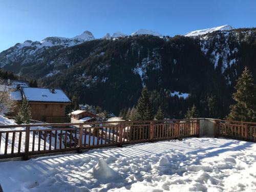 Valfrejus Apartment | Chalet Jonquille