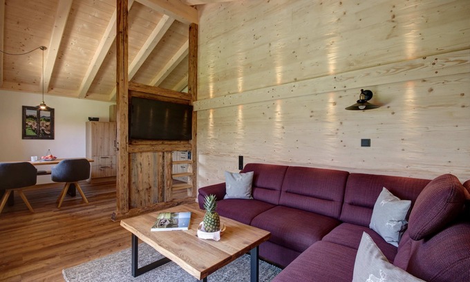 Inzell Ski Chalet | Chalet Lärche for 4 persons, 2 separate bedrooms, 80 m²
