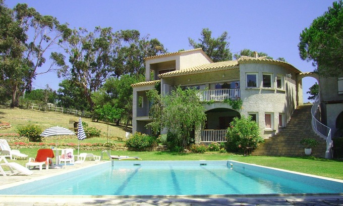 Porticcio Cottage | CHALET MIMOSA - 6 PEOPLE - 3 BEDROOMS and 2 BATHROOMS