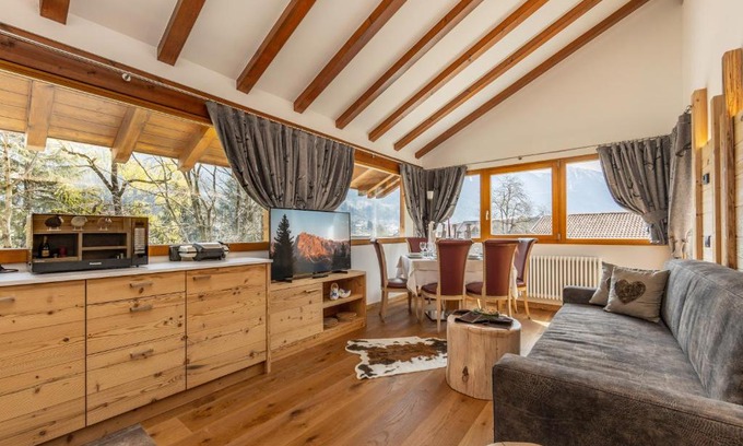 Pinzolo Apartment | Chalet Mountain Plaza - Apt Overland
