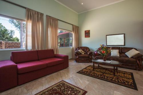 Greater Johannesburg Metropolitan Area Ski Chalet | Chalet no.1 Primula