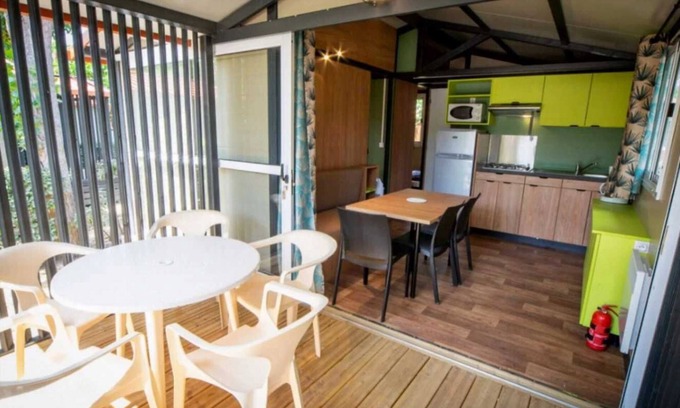 Serignan-Plage Ski Chalet | Chalet - Parc aquatique - ccahfdd