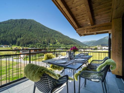 Pettneu am Arlberg Apartment | Chalet Pettneu am Arlberg - Top 3