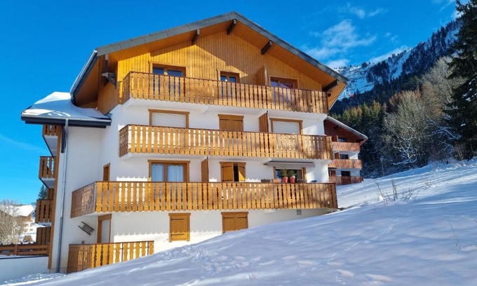 Thollon-les-Memises Apartment | Chalet récent cœur station