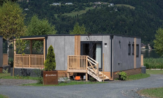 Ossiach House | Chalet with 2 bedrooms and a terrace with private whirlpool