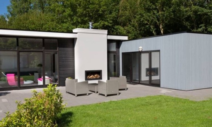 Municipality of Langedijk Ski Chalet | Chalet with 2 bedrooms and a terrace
