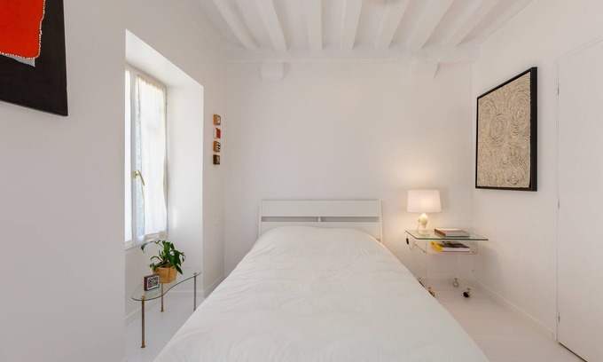 Amfreville-sous-les-Monts Bed & Breakfast | Chambre au Cœur D'un Cadre Unique et Artistique - Ward