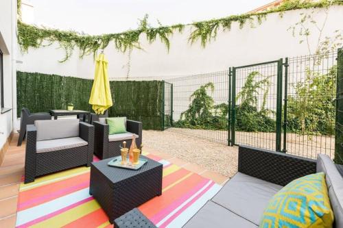 Gaztambide Apartment | Chamberí con jardín B by RegalateMadrid com