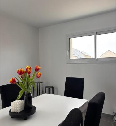 Etival-les-le-Mans House | Chambre chez l habitant proche circuit des 24h