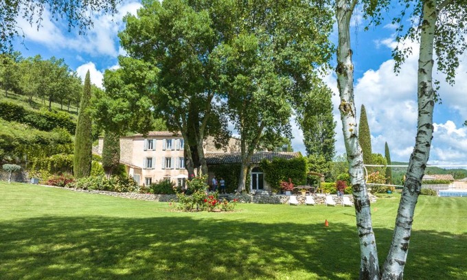 Reillanne Bed & Breakfast | Chambre d'hôtes Alizé, Le Moulin de Prédelles