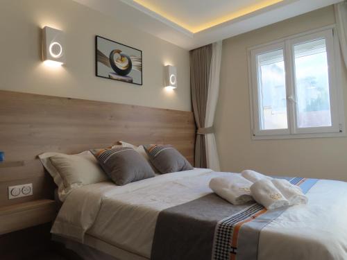 Bondy House | Chambre deux personnes avec salle de bain privative