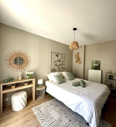 Saint-Genest-Lerpt House | Chambres au calme