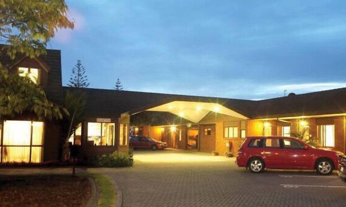 Gisborne Hotel | Champers Motor Lodge