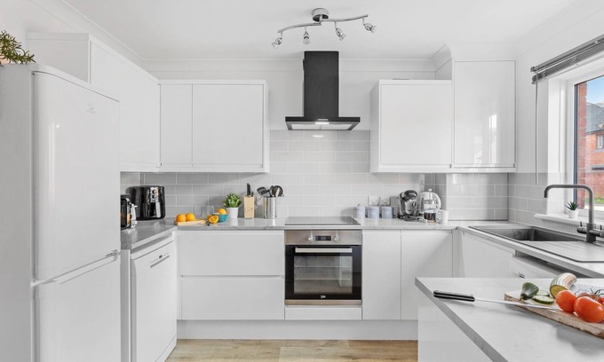 Exeter Apartment | Chandlers Walk Modern Comfy Family Home in Exeter