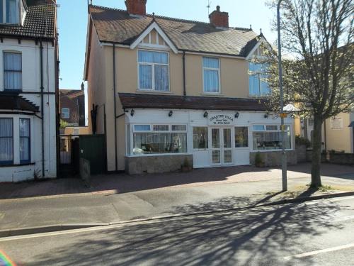 Skegness Bed & Breakfast | Chantry Villa Hotel
