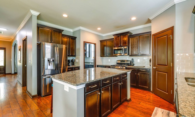 Chapin Cottage | Chapin Vacation Rental ~ 5 Mi to Lake Murray!