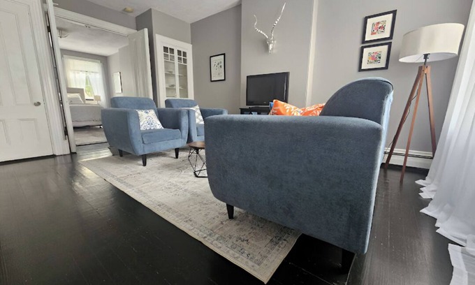 Thompson Square - Bunker Hill Condo | Charlestown Gem - Walk to Waterfront & North End