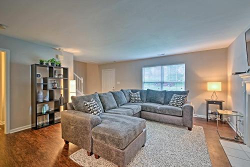 Charlotte House | Charlotte Family Retreat with Deck, Near UNCC!
