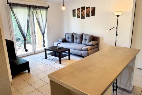 Toulouse North Apartment | Charmant appartement avec terrasse et jardin au calme Proche Bus Métro