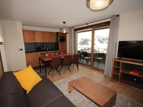 Les Saisies Apartment | Charmant appartement neuf avec balcon, 2 chambres, 2 SDB et parking au cœur des Saisies - FR-1-293-272