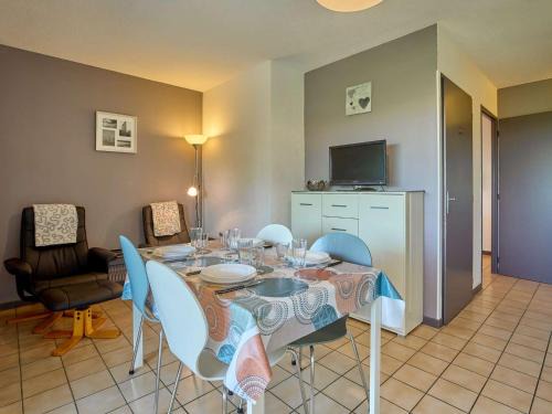 Barbotan-les-Thermes Apartment | Charmant T2 avec balcon sud et wifi à Barbotan - FR-1-841-74