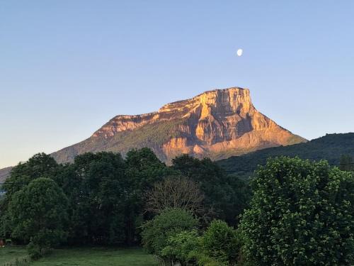 Saint-Baldoph Apartment | charmant T3 vue montagne