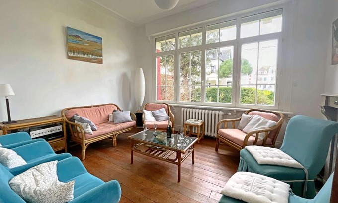 Berck-sur-Mer Villa | Charmante villa Berckoise avec jardin et parking - FR-1-646-80