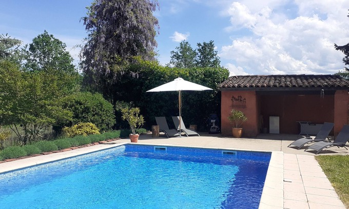 Villefranche-d'Albigeois House | Charming and comfortable holiday home with stunning pool near Albi, France