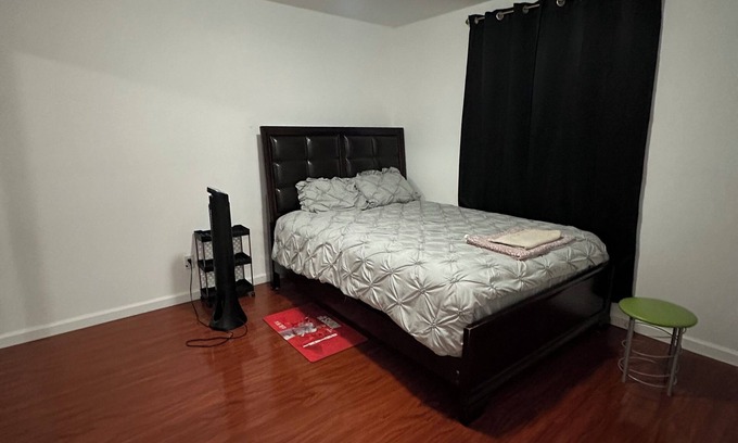 El Dorado Condo | Charming 1-bedroom in delightful Hawaiian Gardens with WiFi, AC