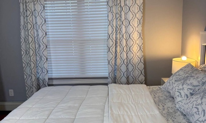 Uniondale House | Charming 1-bedroom house with WiFi, AC in delightful Uniondale
