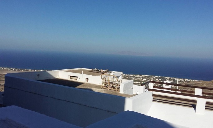 Pyrgos House | Charming 1705 Castle House in Pirgos Kallistis, Greece