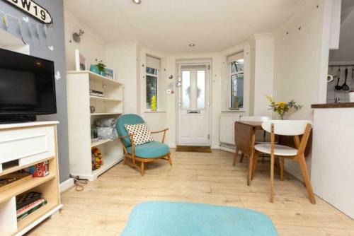 Wimbledon Hotel | Charming 1BD Flat with Garden Wimbledon Village