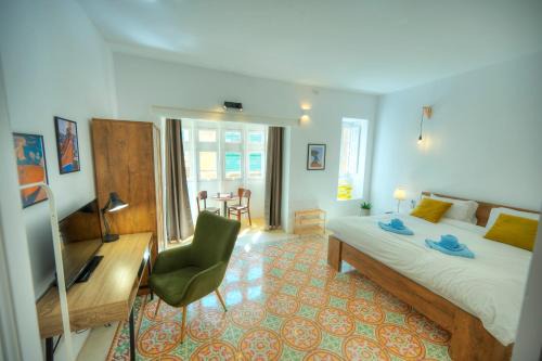 Floriana Apartment | Charming 1bedroom,roof terrace near Valletta DAZZ1-1