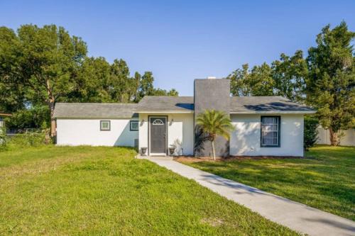 Orlando House | Charming 1br 3 Beds Fenced Yard
