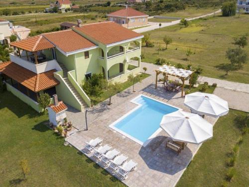 Ljubac Apartment | Charming 2-Bed Apartment