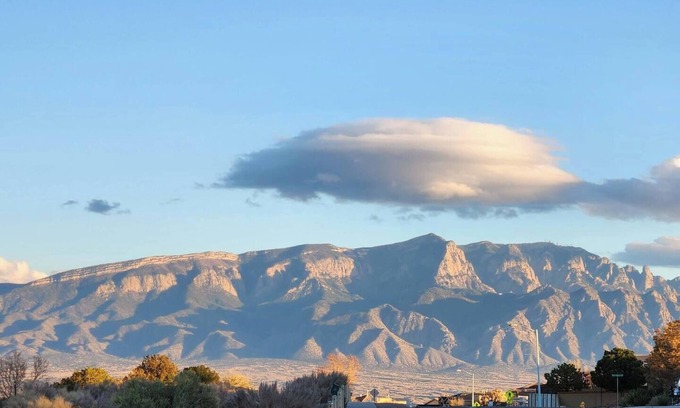 Ranchito Apartment | Charming 2-bedroom apartment with AC, WiFi in marvelous Rio Rancho