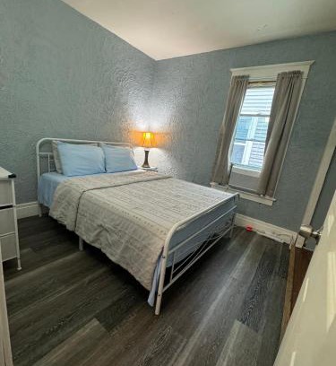 Buffalo Apartment | Charming 2-bedroom apartment with WiFi, fitness room in delightful Buffalo