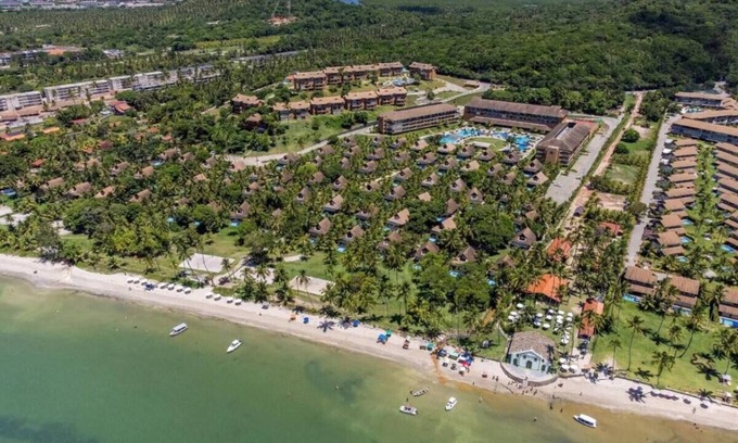 Praia dos Carneiros Resort | Charming 2-bedroom resort with WiFi, fitness room in lovely Carneiros Beach