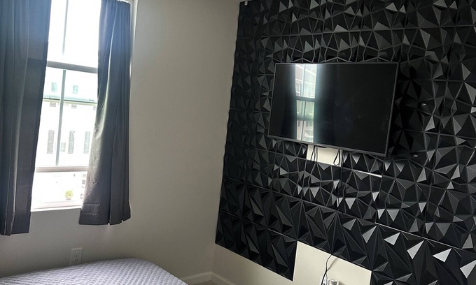 Changewater House | Charming 2-bedroom townhome with WiFi, AC in amazing Washington, NJ