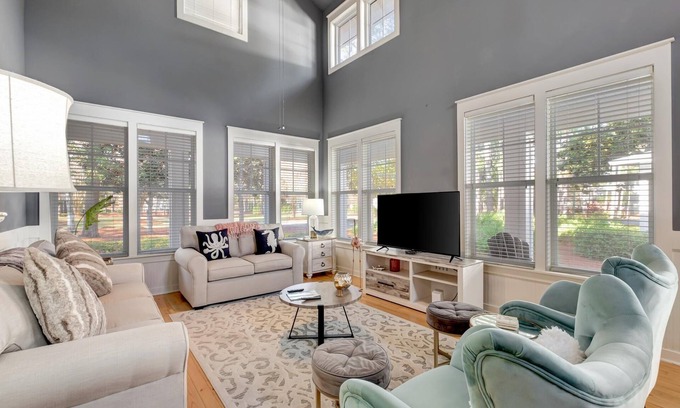 Laurel Grove House | Charming 2BR/2BA + Golf Cart, Wrap-Around Porch, Sandestin!