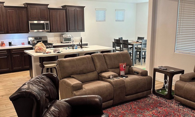 Verrado House | Charming 3-bedroom, 2.5 bath home in a golfing community - 2 courses.