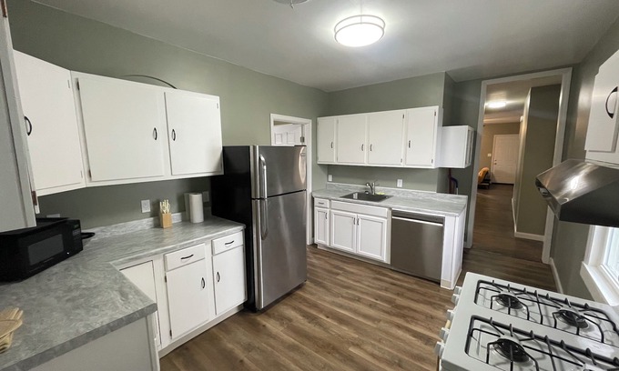 Binghamton Apartment | Charming 3-bedroom apartment in enchanting Binghamton with fenced in back yard