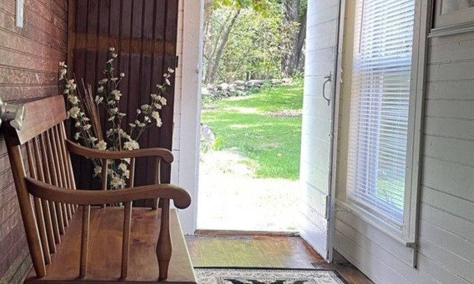 Reading House | Charming 3-bedroom house in Reading, VT
