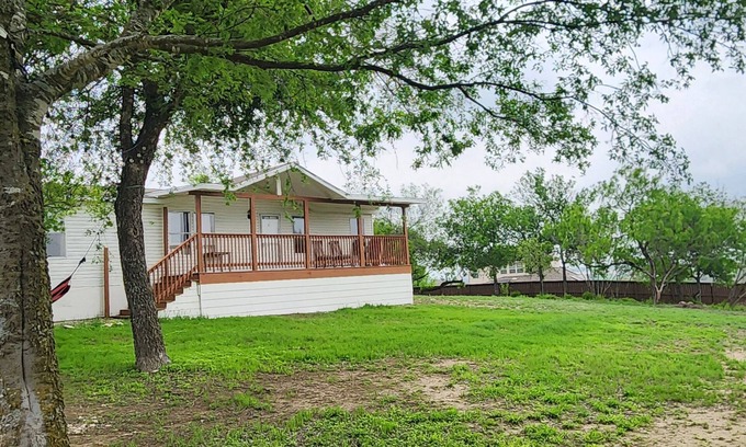 San Antonio House | Charming 3-bedroom mobile home with .75 acre close to Sea World