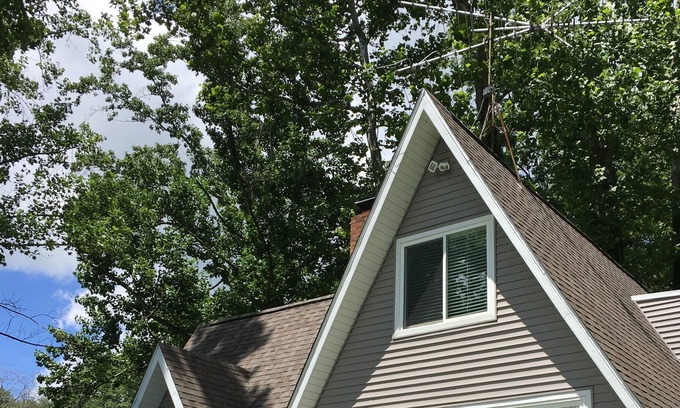 Paw Paw House | Charming 4 bed / 2 bath Lake House