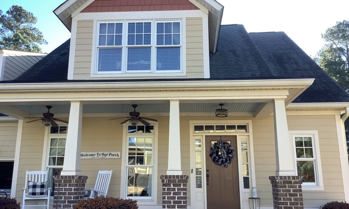 Evans House | Charming 4 bedroom two story home in a golf course neighborhood.