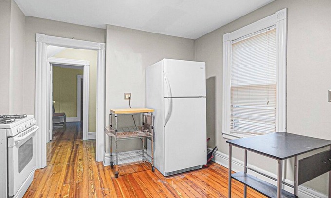 Village of New York Mills Apartment | Charming apartment with AC in lovely New York Mills